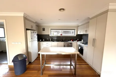 Property photo of 5/21 Hamlet Street Greensborough VIC 3088