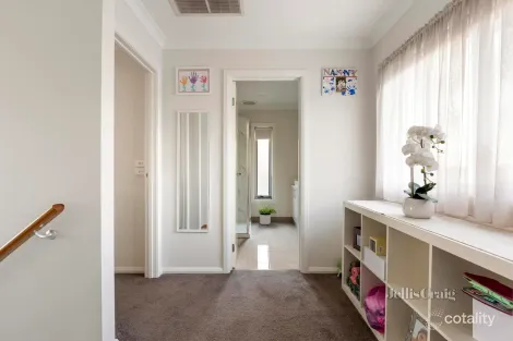 Property photo of 1/2 Aruma Court Bundoora VIC 3083