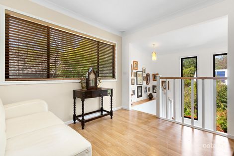 Property photo of 42 Bellbird Crescent Bowen Mountain NSW 2753