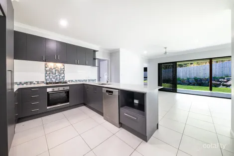 Property photo of 81 Trader Crescent Cannonvale QLD 4802