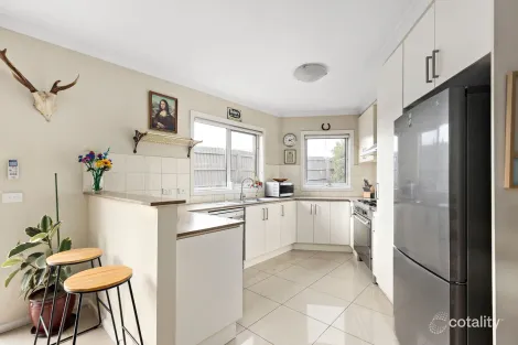 Property photo of 4/7 Alva Court Fawkner VIC 3060
