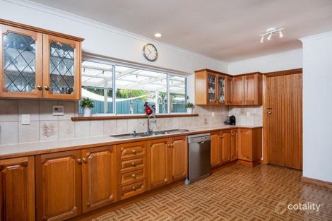 Property photo of 26 Daveys Road Flagstaff Hill SA 5159