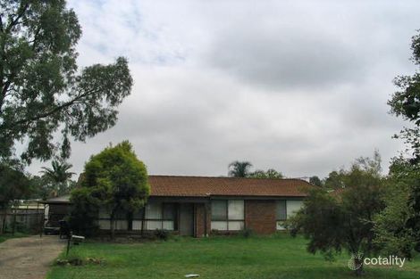 39 Tuncurry St, Bossley Park, NSW 2176