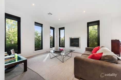 Property photo of 5 Montague Avenue Glen Iris VIC 3146