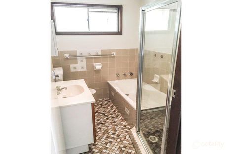 Property photo of 13 Greenacre Avenue Lake Munmorah NSW 2259