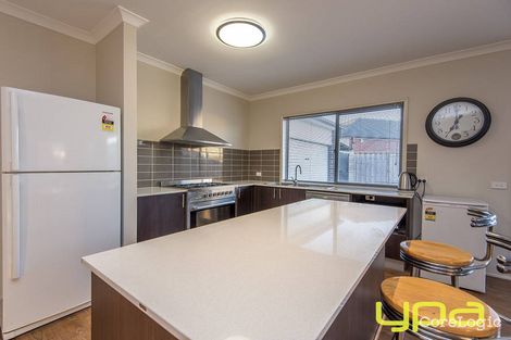 Property photo of 11 Sullivan Place Harkness VIC 3337