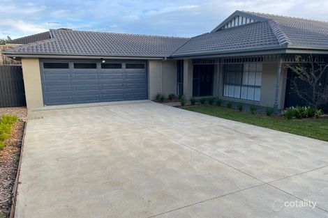 2/88 Hodgins Rd, Hastings, VIC 3915