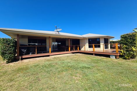 Property photo of 8 Golf View Drive Boyne Island QLD 4680