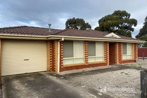 Property photo of 1/94 Rosella Avenue Werribee VIC 3030