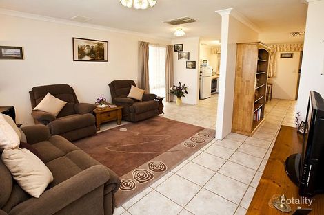 Property photo of 34 Discovery Crescent Port Kennedy WA 6172