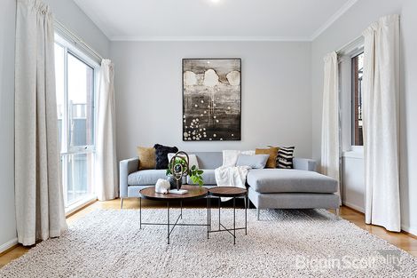 Property photo of 6/20-26 Tulloch Grove Glen Waverley VIC 3150