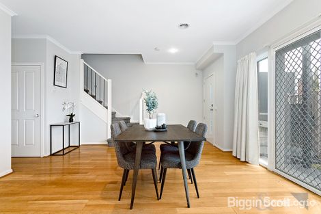 Property photo of 6/20-26 Tulloch Grove Glen Waverley VIC 3150