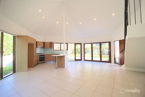 19 Quinlan Pde, Manly Vale, NSW 2093