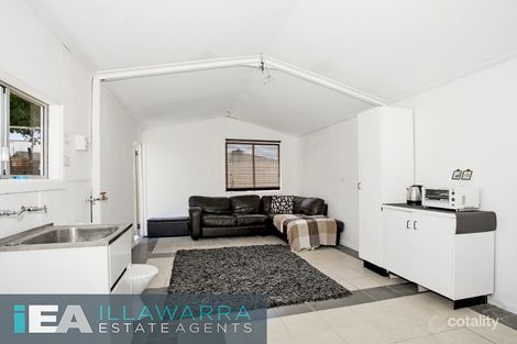 Property photo of 27 Girraween Avenue Lake Illawarra NSW 2528