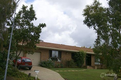 6 Mcinnes Pl, Mount Ommaney, QLD 4074