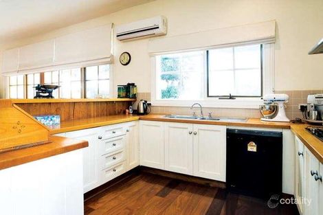 Property photo of 9 Waverley Street Essendon VIC 3040