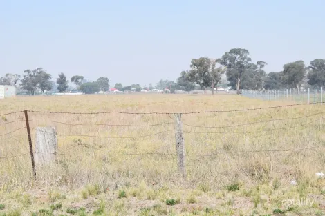 50 Oban St, Guyra, NSW 2365