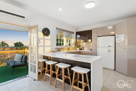 Property photo of 21 Seaview Road Lynton SA 5062