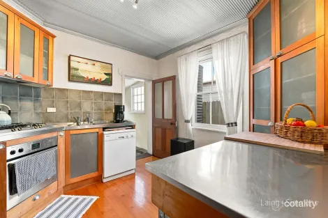 Property photo of 175 Marsh Street Armidale NSW 2350