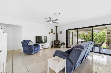 Property photo of 32-34 White Place Kooralbyn QLD 4285