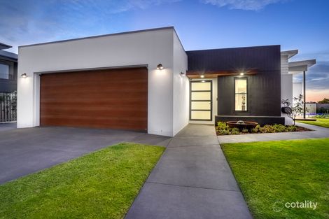 Property photo of 11 Leis Way Regents Park QLD 4118