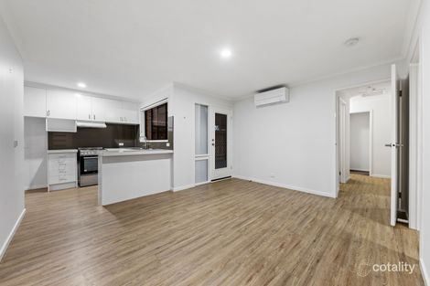 Property photo of 32 Ivan Crescent Hampton Park VIC 3976
