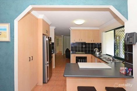 Property photo of 2 Macbel Court Torquay QLD 4655