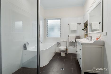 Property photo of 17 Alexandra Street Sandgate QLD 4017