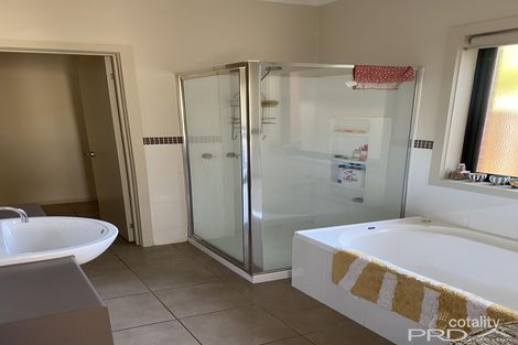 Property photo of 18 Anwyl Close Mildura VIC 3500
