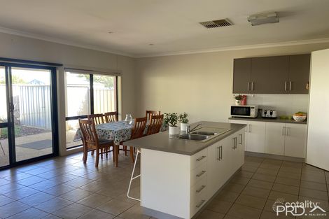 Property photo of 18 Anwyl Close Mildura VIC 3500