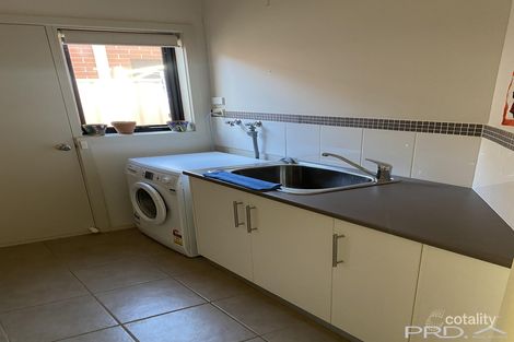 Property photo of 18 Anwyl Close Mildura VIC 3500