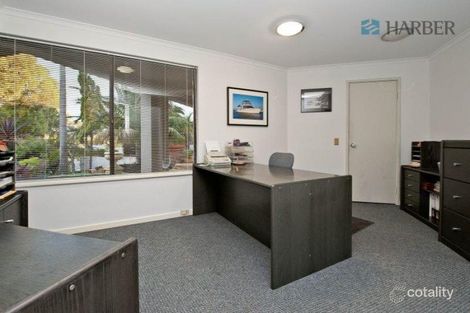 Property photo of 43 Castlecrag Drive Kallaroo WA 6025