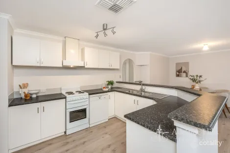 Property photo of 11 Gilbert Road Mount Barker SA 5251