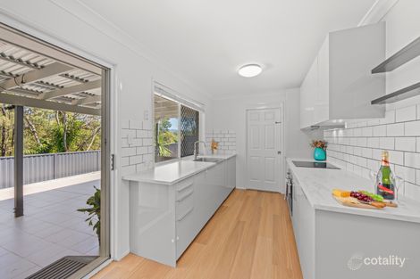 Property photo of 2 Guy Lane Oxenford QLD 4210