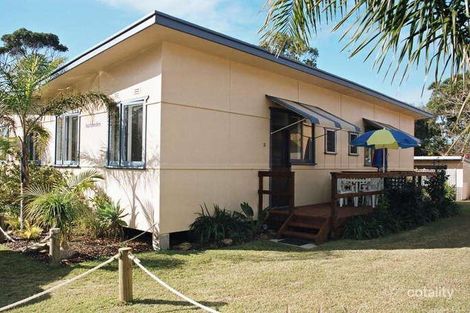 Property photo of 1 Clarke Street Broulee NSW 2537