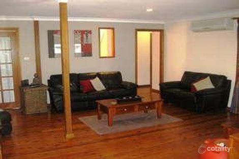 Property photo of 5 Galga Place Oak Flats NSW 2529