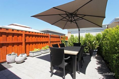 Property photo of 6 Feredy Lane Ellenbrook WA 6069