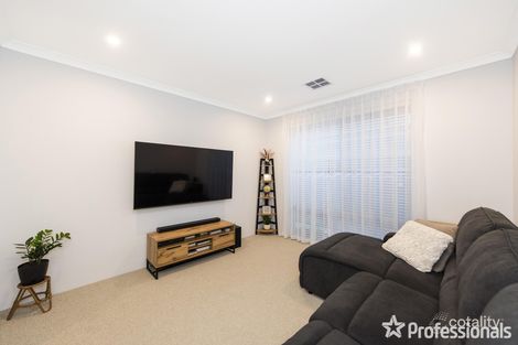 3 Bowmont Way, Hilbert, WA 6112