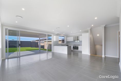 Property photo of 36 Jennings Crescent Spring Farm NSW 2570