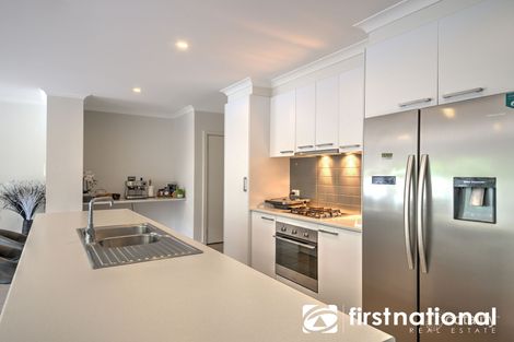 Property photo of 25/23 Atlantic Drive Pakenham VIC 3810