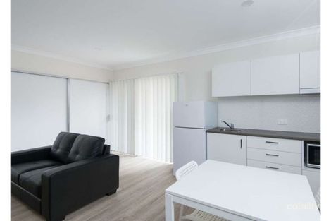 Property photo of 2/145 Selina Street Wynnum QLD 4178