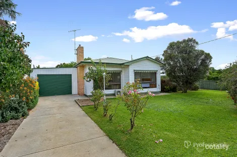 121 Clarendon St, Maryborough, VIC 3465
