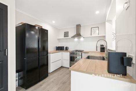 Property photo of 6 Cornell Place Hampton Park VIC 3976