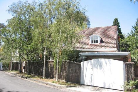 Property photo of 2 Buddle Drive Toorak VIC 3142