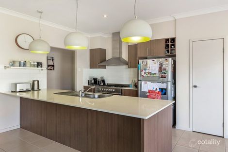 Property photo of 33 Taylor Place Mackenzie QLD 4156