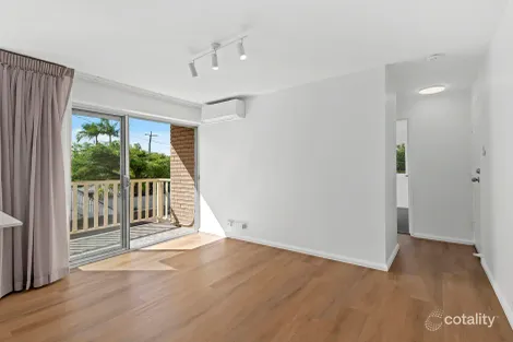 Property photo of 2/38 Riddell Street Bulimba QLD 4171