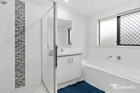 Property photo of 40 Joyce Street Karalee QLD 4306