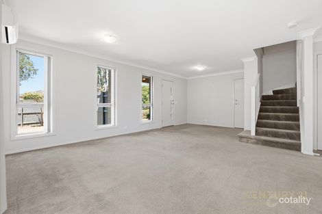 Property photo of 142 Minorca Circuit Spring Farm NSW 2570