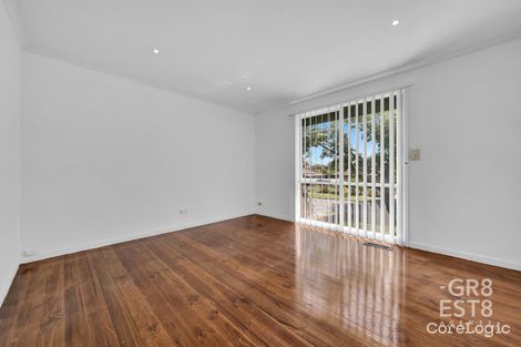 Property photo of 2 Cotham Square Hampton Park VIC 3976