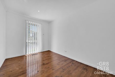 Property photo of 2 Cotham Square Hampton Park VIC 3976